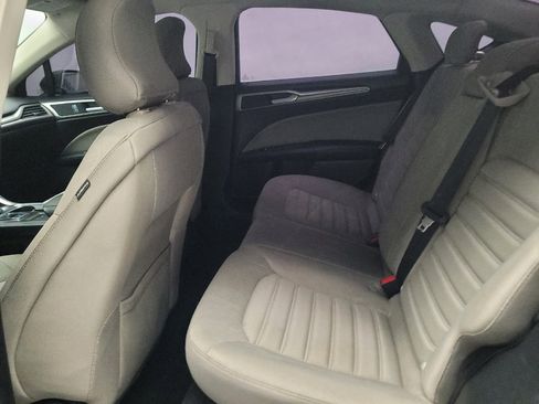 Used 2019 Ford Fusion S FWD image 18
