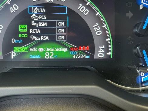 Certified 2022 Toyota RAV4 SE w/ Weather & Moonroof Package AWD/4WD image 23