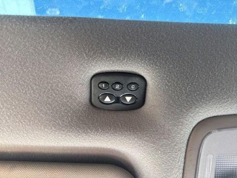 Used 2011 Hyundai Tucson GLS FWD image 18