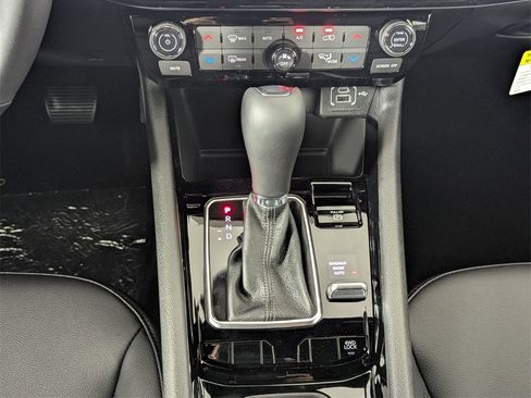 New 2026 Jeep Compass Limited image 19