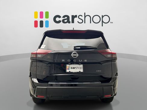 Used 2026 Nissan Rogue SV w/ Cold Weather Package AWD/4WD image 4