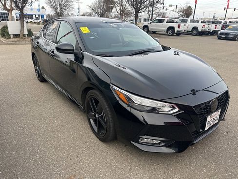 Used 2023 Nissan Sentra SR w/ Midnight Edition Package image 1