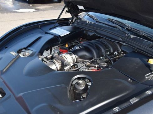 Used 2016 Maserati GranTurismo MC image 38