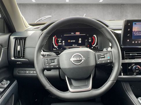 New 2026 Nissan Pathfinder SL image 21