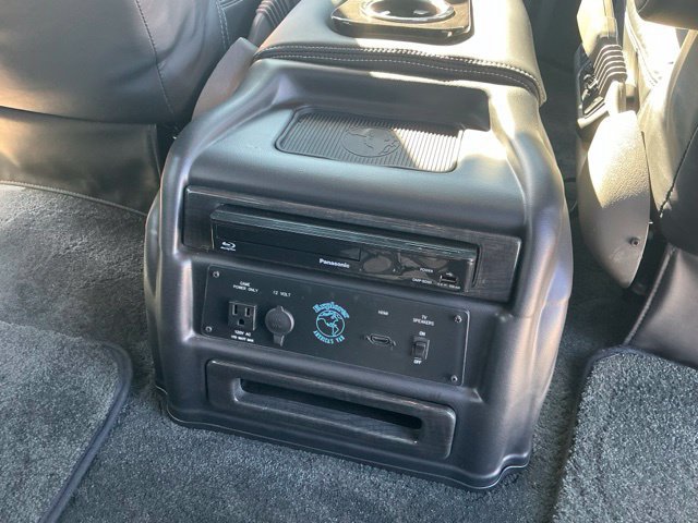 Used 2026 Chevrolet Express 2500 w/ Driver Convenience Package RWD image 34