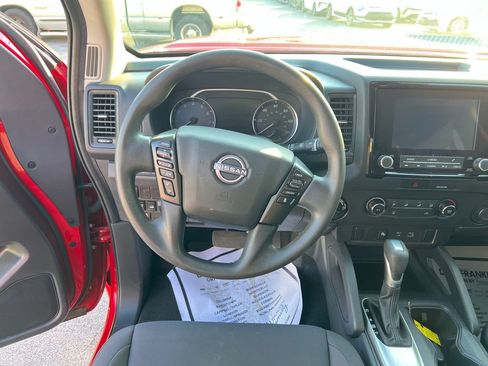 Used 2022 Nissan Frontier S w/ Technology Package AWD/4WD image 13