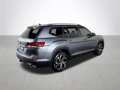 Certified 2023 Volkswagen Atlas SEL AWD/4WD image 8