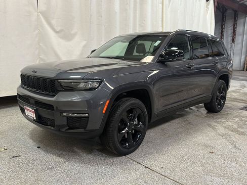 New 2024 Jeep Grand Cherokee L Limited w/ Luxury Tech Group II AWD/4WD image 1