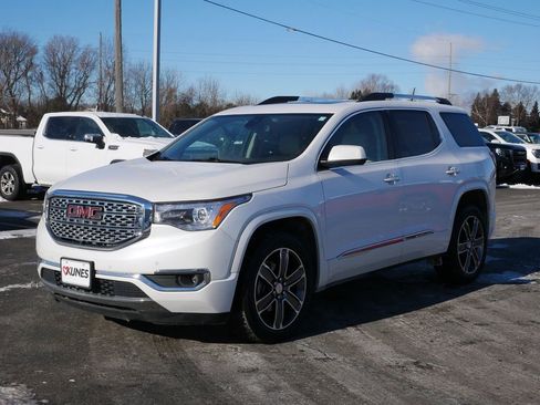 Used 2019 GMC Acadia Denali w/ Technology Package image 3