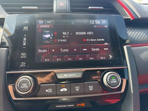 Used 2018 Honda Civic Type R image 16