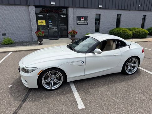 Used 2011 BMW Z4 sDrive35is RWD image 48