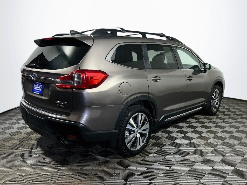 Used 2022 Subaru Ascent Limited w/ Technology Package AWD/4WD image 7