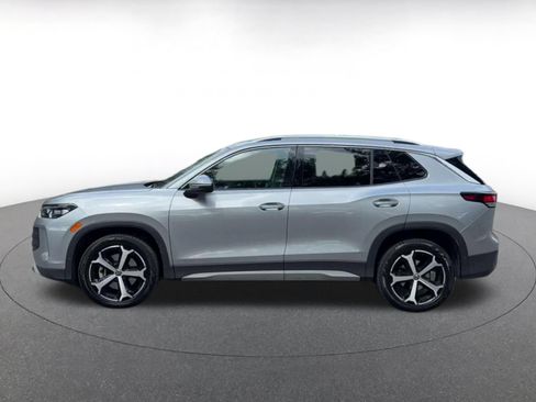 Used 2026 Volkswagen Tiguan SE AWD/4WD image 9