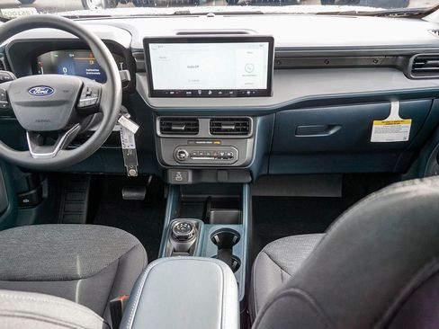 New 2025 Ford Maverick XL image 14