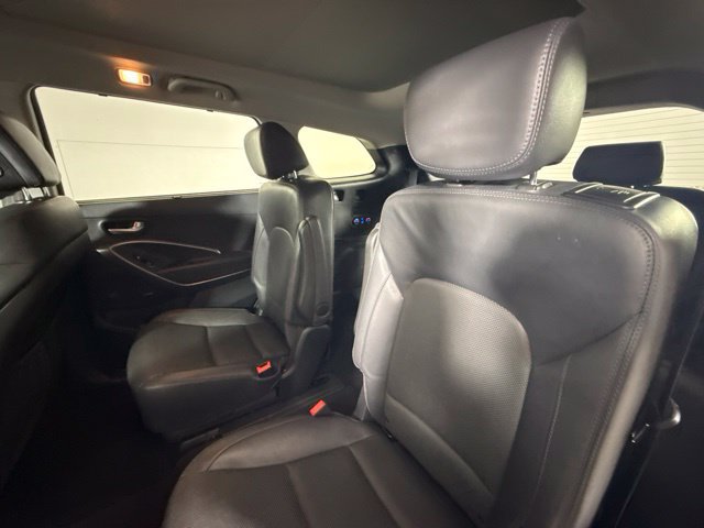 Used 2016 Hyundai Santa Fe Limited w/ Option Group 04 FWD image 30
