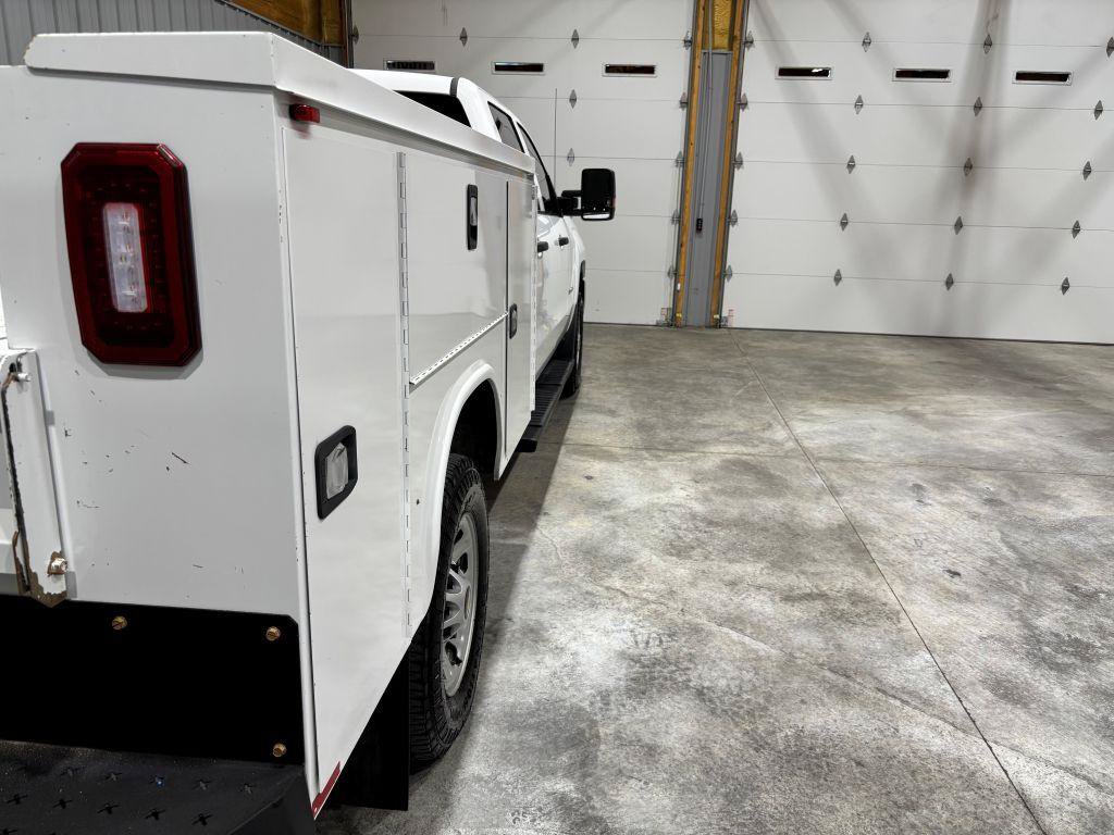 Used 2019 Chevrolet Silverado 3500 W/T w/ WT Fleet Convenience Package AWD/4WD image 10