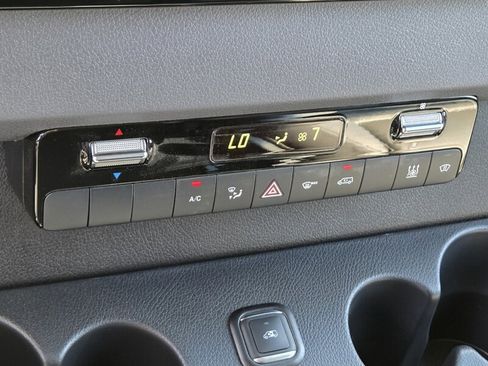 New 2026 Mercedes-Benz Sprinter 2500 image 32