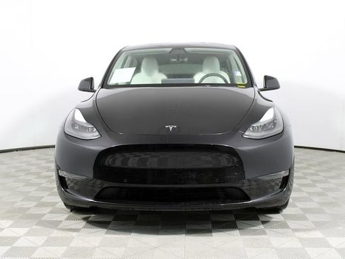 Used 2022 Tesla Model Y Performance image 28