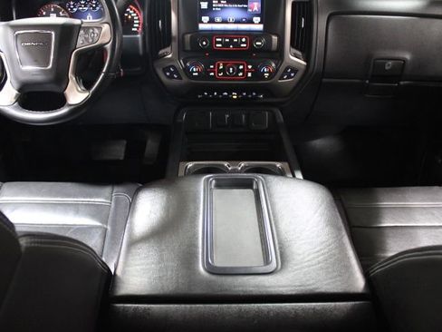 Used 2014 GMC Sierra 1500 Denali w/ Driver Alert Package image 32