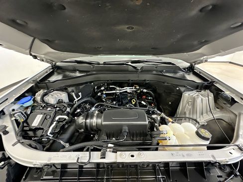 Used 2023 Ford Explorer XLT w/ Equipment Group 202A image 36