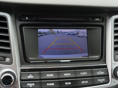 Used 2018 Hyundai Tucson SE AWD/4WD image 29