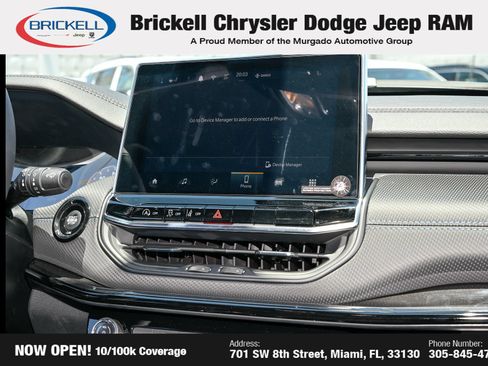 Used 2026 Jeep Compass Latitude AWD/4WD image 21