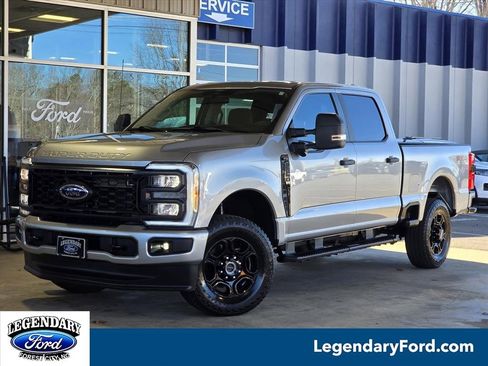 Used 2024 Ford F250 XL w/ STX Appearance Package image 1