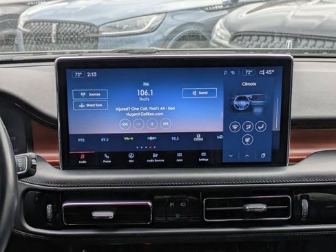 Certified 2022 Lincoln Nautilus Reserve w/ Equipment Group 201A image 17