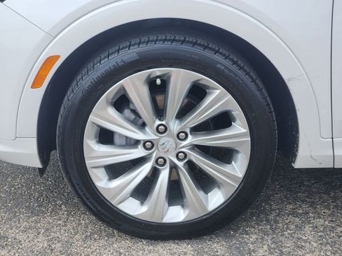 Used 2024 Buick Envista Avenir image 9