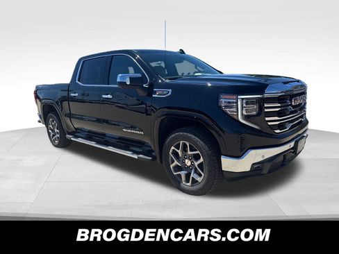 New 2026 GMC Sierra 1500 SLT w/ SLT Premium Plus Package AWD/4WD image 1