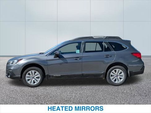 Used 2018 Subaru Outback 2.5i Premium image 10