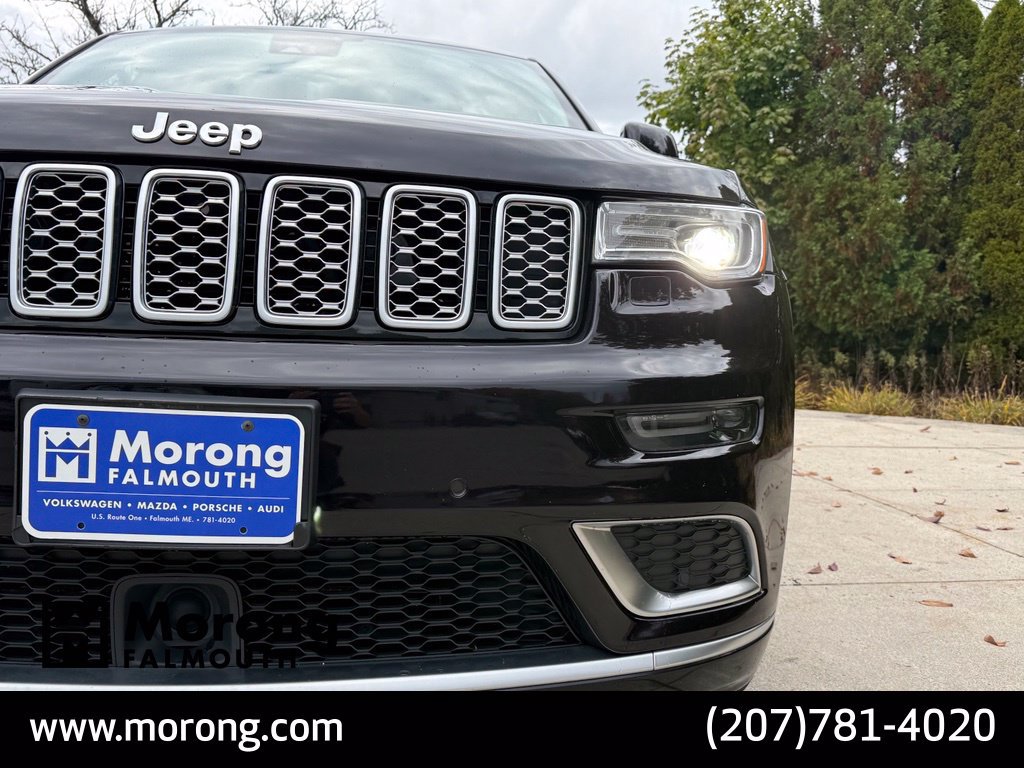 Used 2019 Jeep Grand Cherokee Summit AWD/4WD image 4