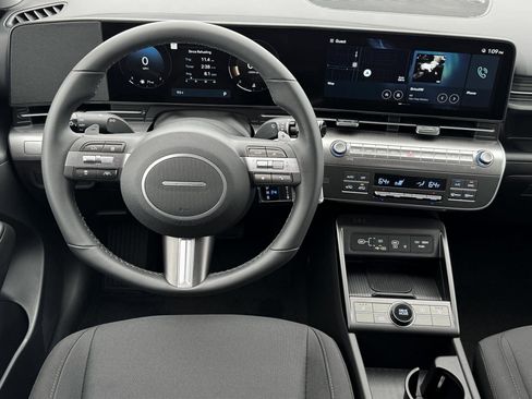 New 2025 Hyundai Kona SEL FWD image 17