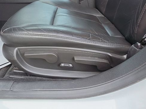 Used 2011 Chevrolet Impala LT w/ Luxury Edition Package FWD image 20