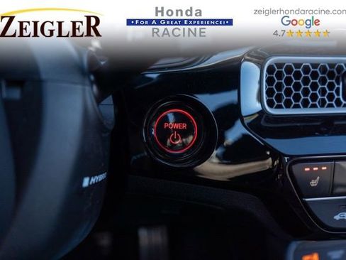 Used 2025 Honda Civic Sport image 24