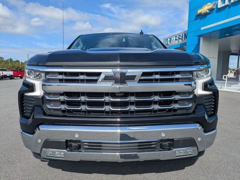 Used 2024 Chevrolet Silverado 1500 LTZ w/ LTZ Convenience Package II image 9