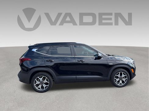 Used 2023 Kia Seltos EX AWD/4WD image 26