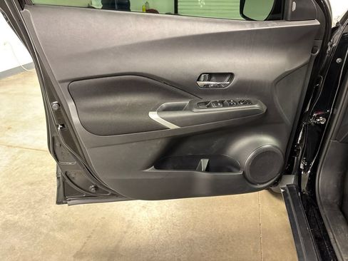 Used 2023 Nissan Kicks SV FWD image 20