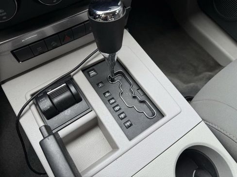 Used 2008 Jeep Liberty Sport w/ Popular Equipment Group image 18