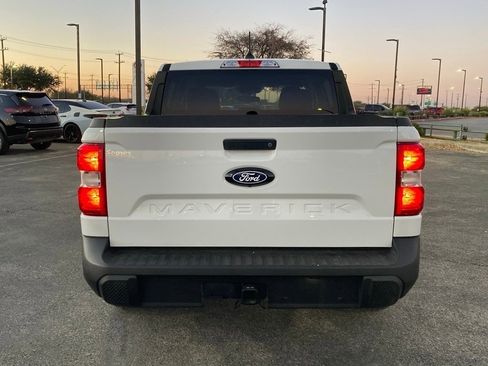 Used 2025 Ford Maverick XL w/ Equipment Group 102A image 6