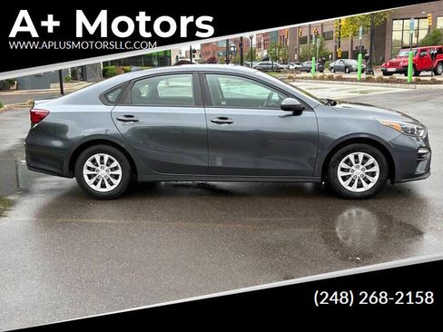 Used 2020 Kia Forte Sedan image 1