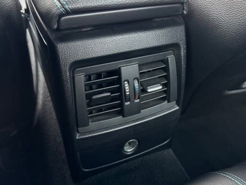 Used 2018 BMW M2 image 17