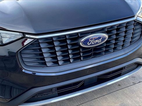 Used 2023 Ford Escape Active image 30