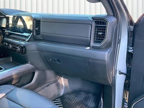 Used 2024 Chevrolet Silverado 2500 LTZ w/ LTZ Plus Package image 13