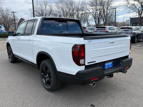 New 2026 Honda Ridgeline Black Edition image 7