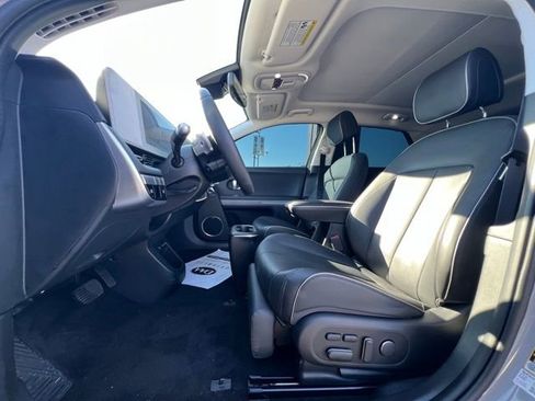 Certified 2024 Hyundai Ioniq 5 Limited image 18