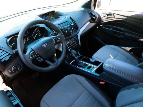 Used 2017 Ford Escape S image 4