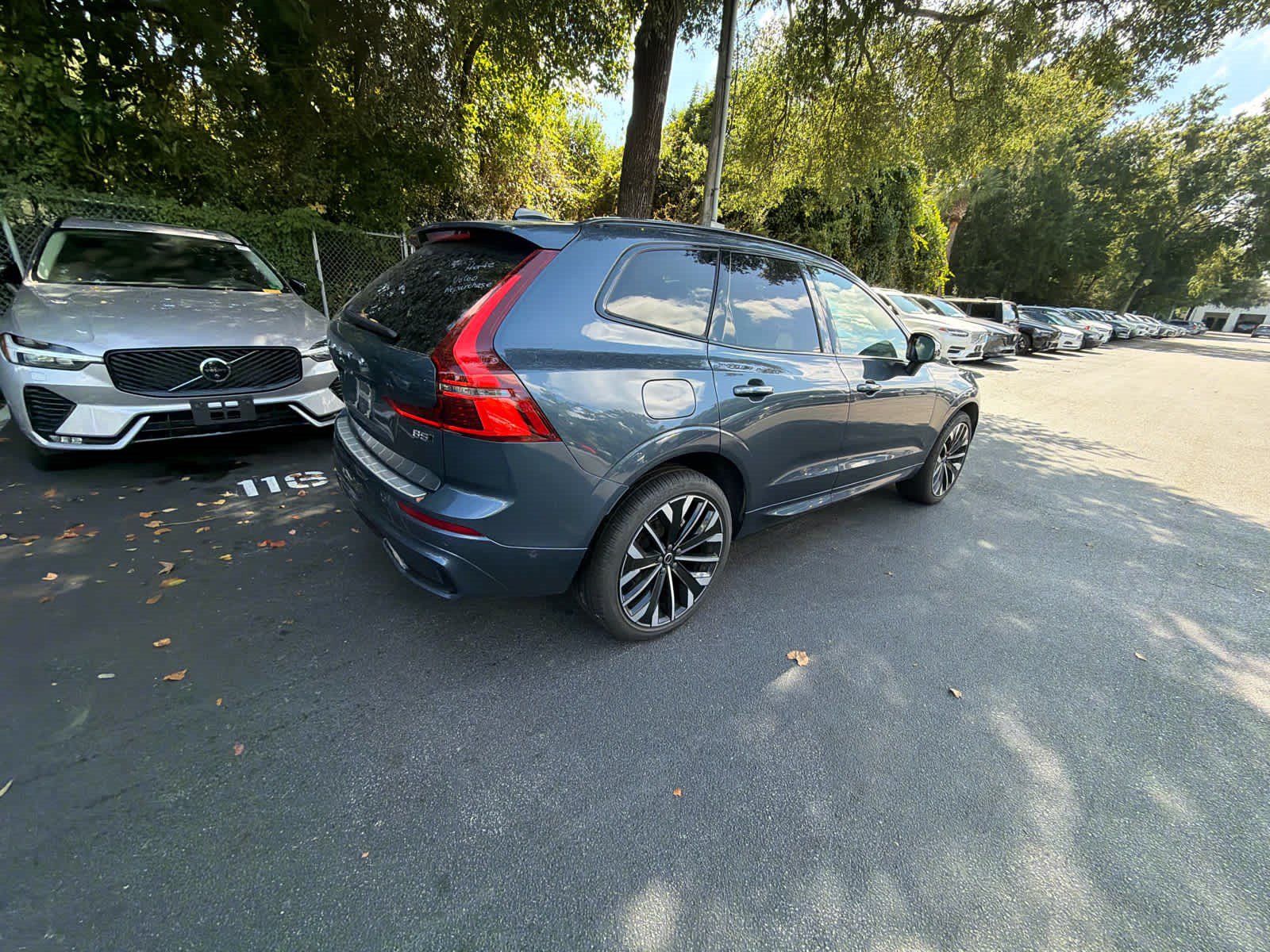 Used 2026 Volvo XC60 B5 Ultra AWD/4WD image 15