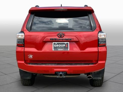 Used 2021 Toyota 4Runner SR5 Premium AWD/4WD image 5