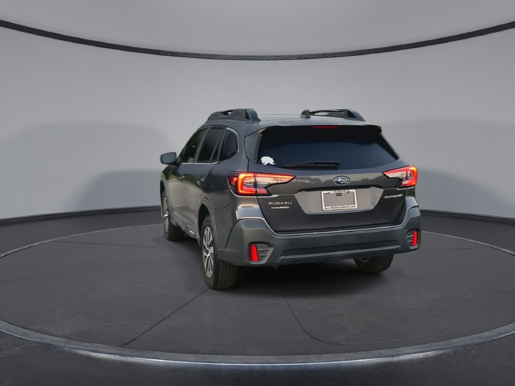 Used 2022 Subaru Outback Premium AWD/4WD image 7